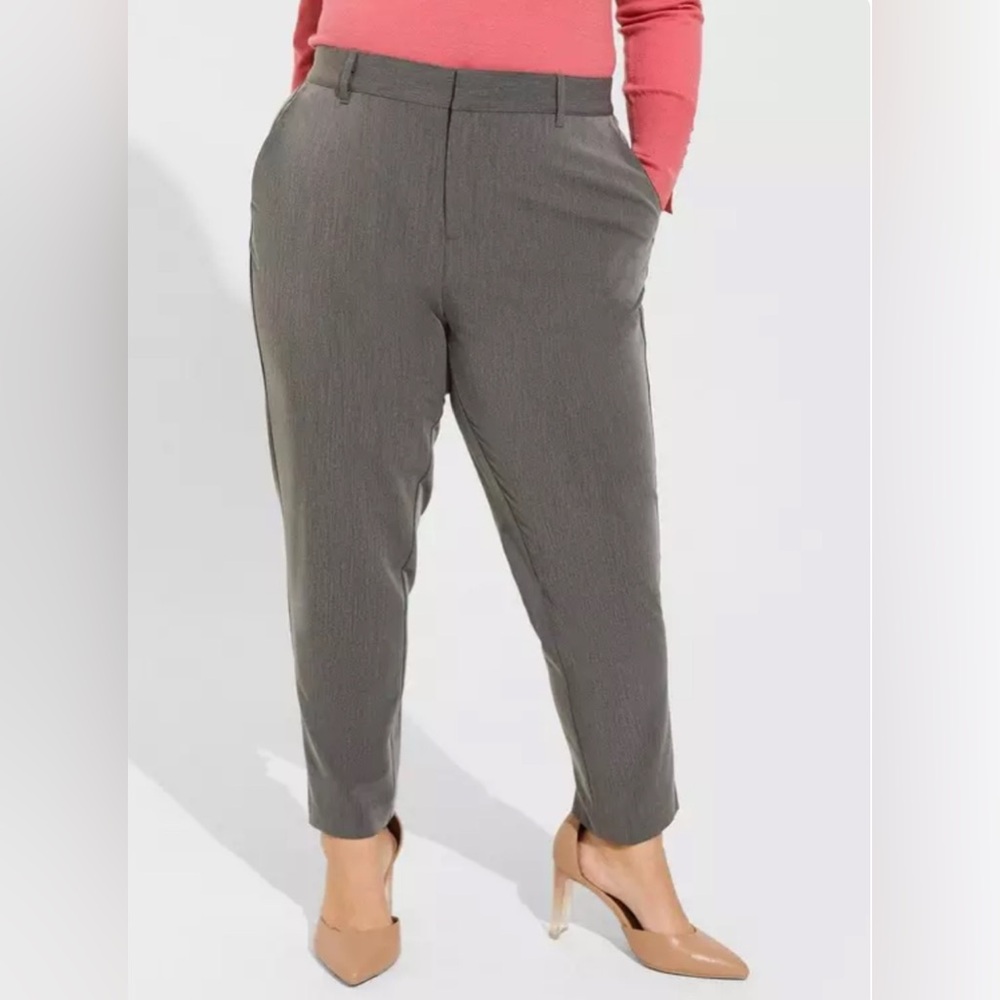 Torrid Relaxed Taper City Twill High-Rise Pant